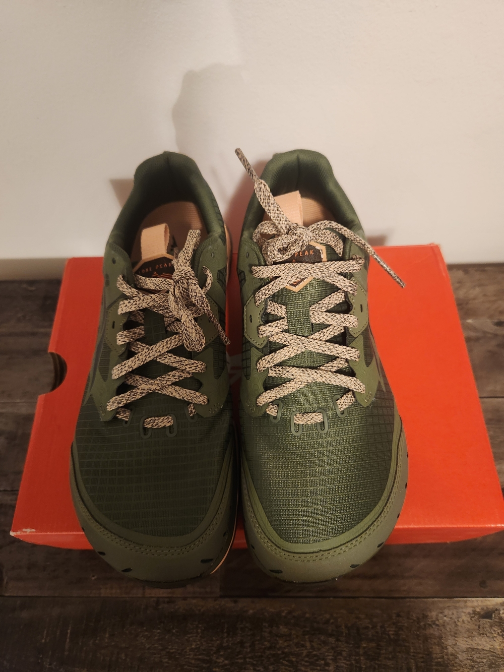 Altra Lone Peak 6 Womens Shoes-NIB - Picture 2 of 5